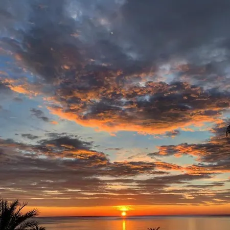 With Terrace And Sea View Apartament Alicante